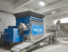 GROSS Herkules Shredder bei Godelmann mit Austragsförderband
